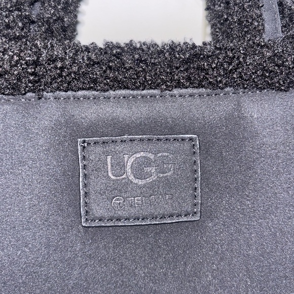Telfar x UGG Tote - Picture 3 of 6